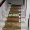 đá nâu tây ban nha ốp cầu thang