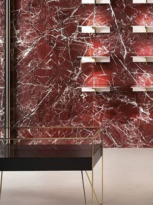 công trình đá đỏ huyết dụ