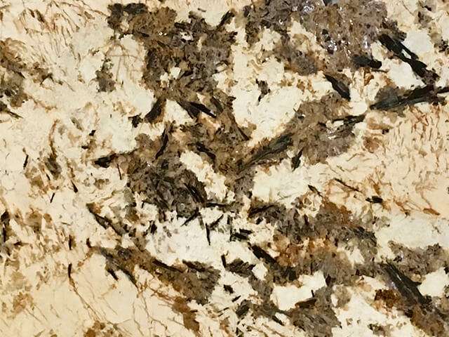 Đá Granite vàng Alaska