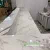 Mẫu Bàn bếp đá Trắng Vân Mây nhân tạo