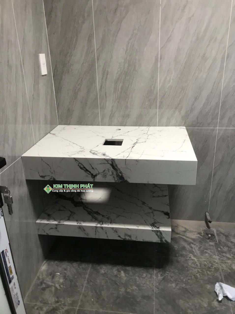 Đá Lamar Invisible White ốp lavabo Đá Lamar Invisible White ốp lavabo