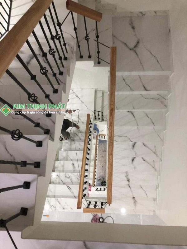 Đá Lamar Rome ốp cầu thang Đá Lamar Rome ốp cầu thang